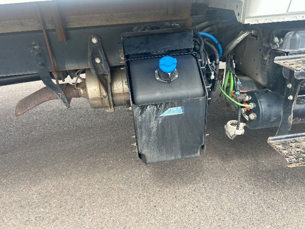 Medium Duty Box Truck-Light and Medium Duty Trucks-International-2022-MV607-Phoenix-AZ-133,622\n\t\tmiles-$ 67,750 - Image 26