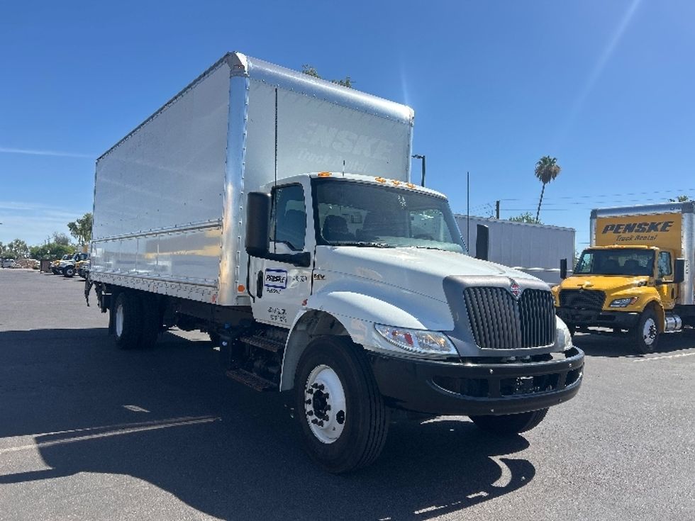 Medium Duty Box Truck-Light and Medium Duty Trucks-International-2022-MV607-Phoenix-AZ-140,392\n\t\tmiles-$ 66,500 - Image 1