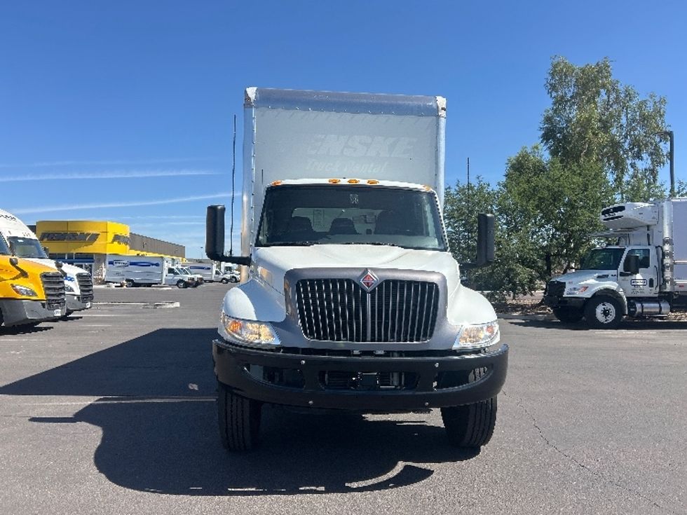 Medium Duty Box Truck-Light and Medium Duty Trucks-International-2022-MV607-Phoenix-AZ-140,392\n\t\tmiles-$ 66,500 - Image 2
