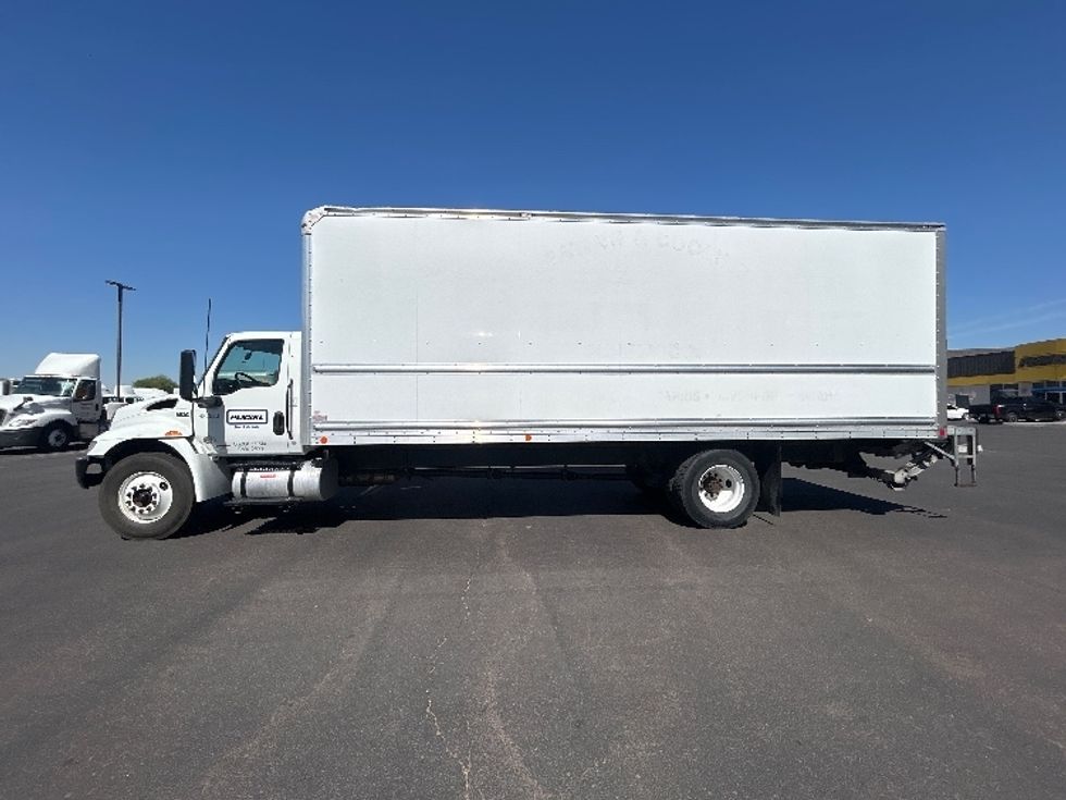 Medium Duty Box Truck-Light and Medium Duty Trucks-International-2022-MV607-Phoenix-AZ-140,392\n\t\tmiles-$ 66,500 - Image 4