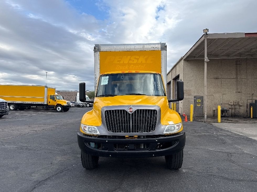 Medium Duty Box Truck-Light and Medium Duty Trucks-International-2022-MV607-Phoenix-AZ-207,245\n\t\tmiles-$ 43,750 - Image 2
