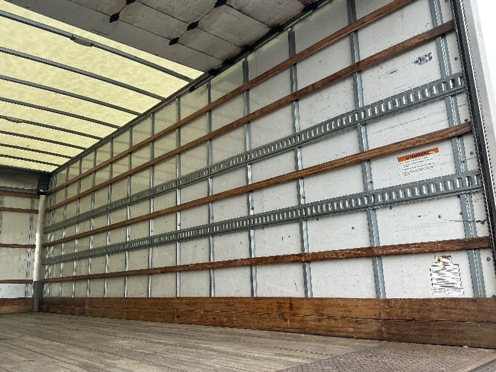 Medium Duty Box Truck-Light and Medium Duty Trucks-International-2022-MV607-Phoenix-AZ-222,082\n\t\tmiles-$ 49,750 - Image 11
