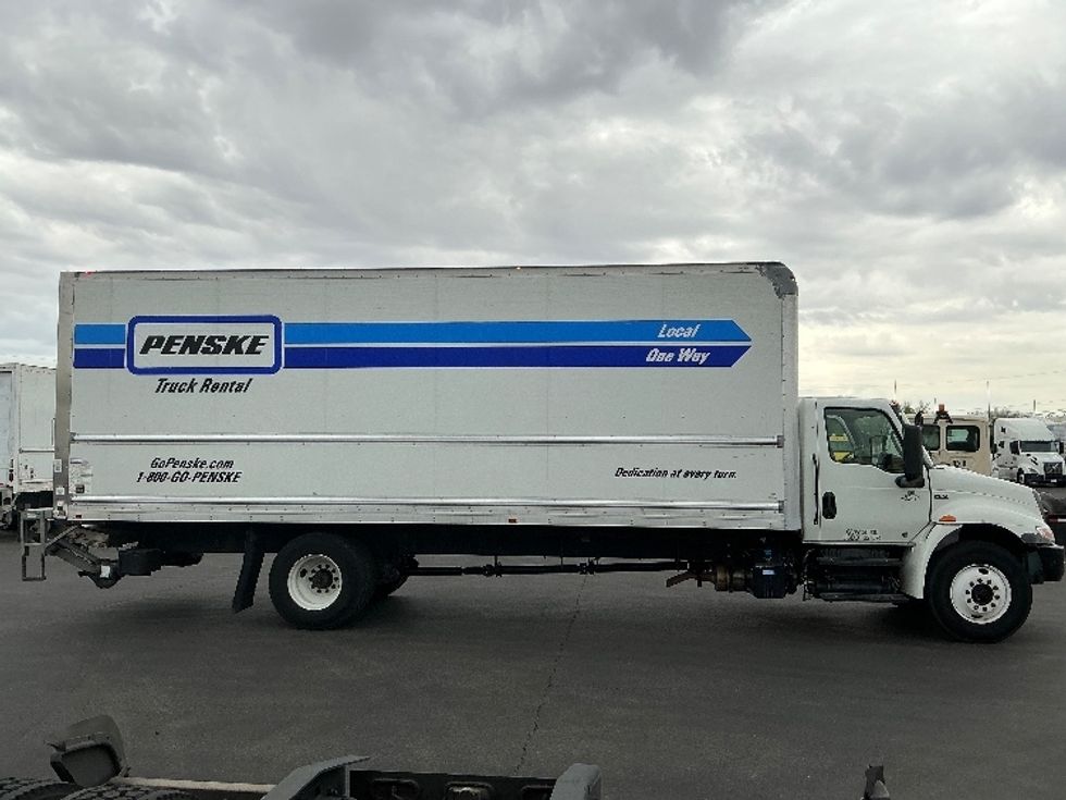 Medium Duty Box Truck-Light and Medium Duty Trucks-International-2022-MV607-Phoenix-AZ-222,082\n\t\tmiles-$ 49,750 - Image 14