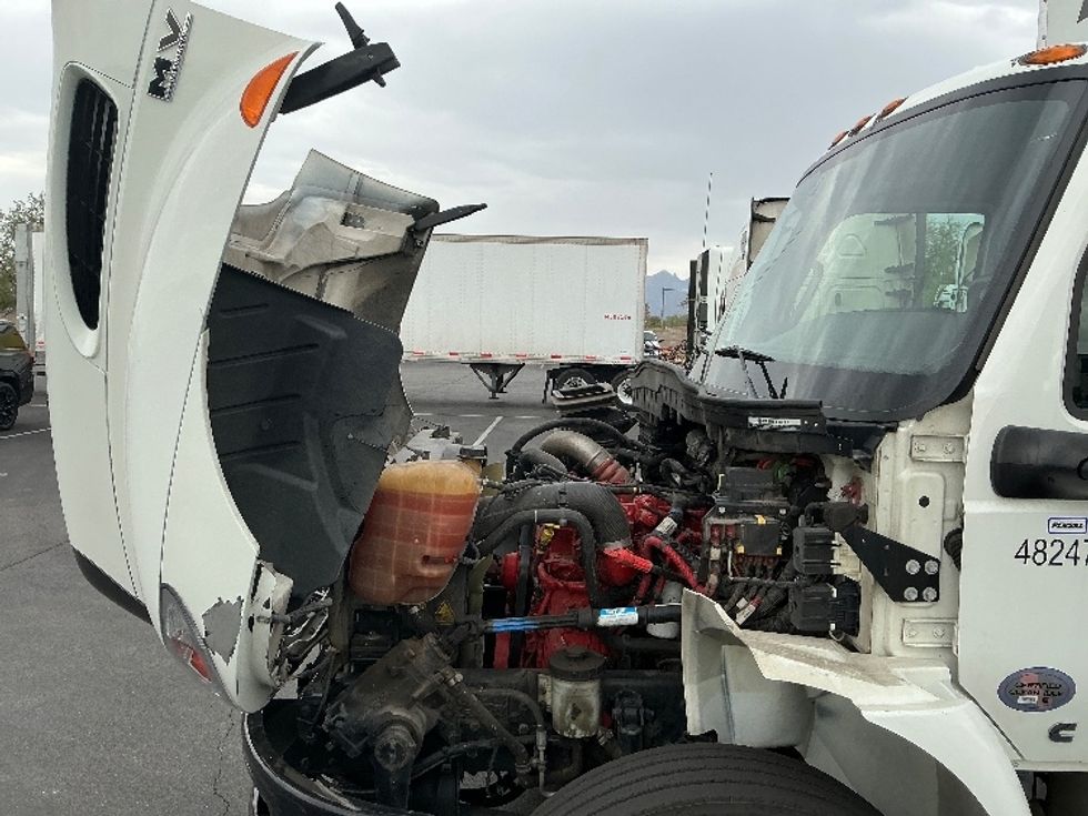 Medium Duty Box Truck-Light and Medium Duty Trucks-International-2022-MV607-Phoenix-AZ-222,082\n\t\tmiles-$ 49,750 - Image 23