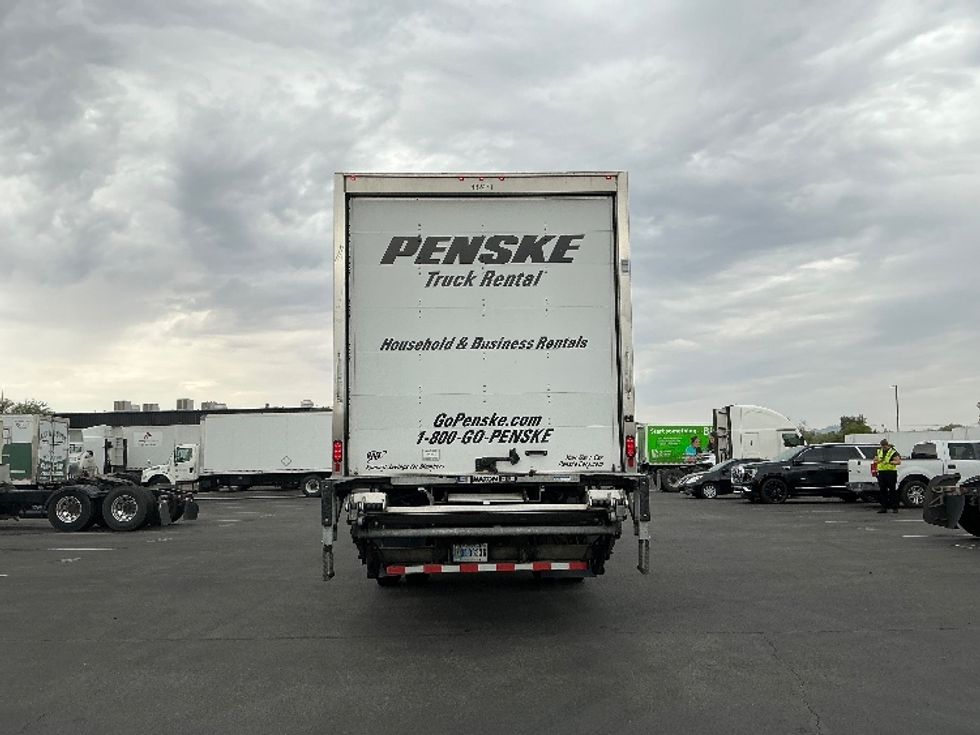 Medium Duty Box Truck-Light and Medium Duty Trucks-International-2022-MV607-Phoenix-AZ-222,082\n\t\tmiles-$ 49,750 - Image 7
