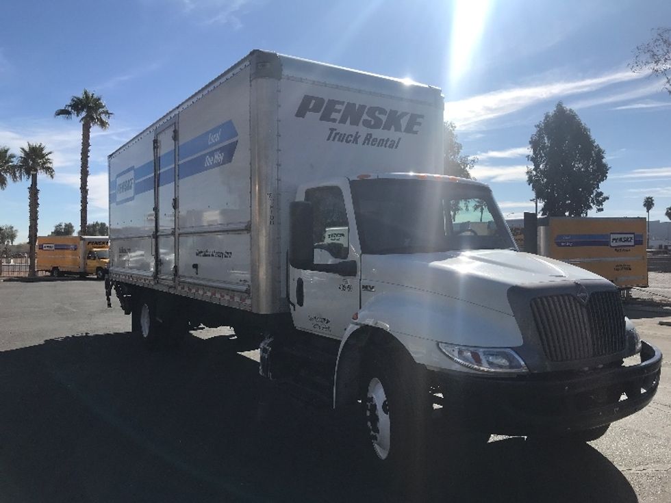 Medium Duty Box Truck-Light and Medium Duty Trucks-International-2022-MV607-Phoenix-AZ-229,394\n\t\tmiles-$ 52,000 - Image 1