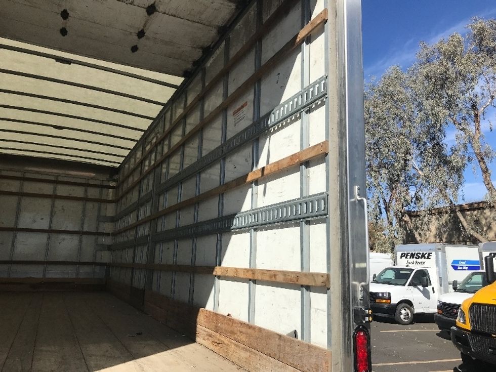 Medium Duty Box Truck-Light and Medium Duty Trucks-International-2022-MV607-Phoenix-AZ-229,394\n\t\tmiles-$ 52,000 - Image 12