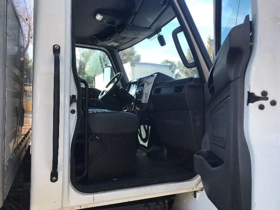 Medium Duty Box Truck-Light and Medium Duty Trucks-International-2022-MV607-Phoenix-AZ-229,394\n\t\tmiles-$ 52,000 - Image 20