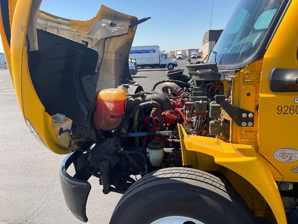 Medium Duty Box Truck-Light and Medium Duty Trucks-International-2022-MV607-Phoenix-AZ-235,632\n\t\tmiles-$ 41,250 - Image 24