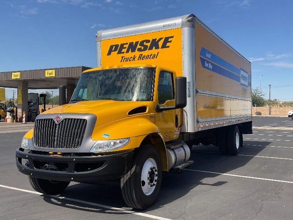 Medium Duty Box Truck-Light and Medium Duty Trucks-International-2022-MV607-Phoenix-AZ-235,632\n\t\tmiles-$ 41,250 - Image 3