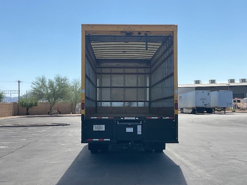 Medium Duty Box Truck-Light and Medium Duty Trucks-International-2022-MV607-Phoenix-AZ-235,632\n\t\tmiles-$ 41,250 - Image 8