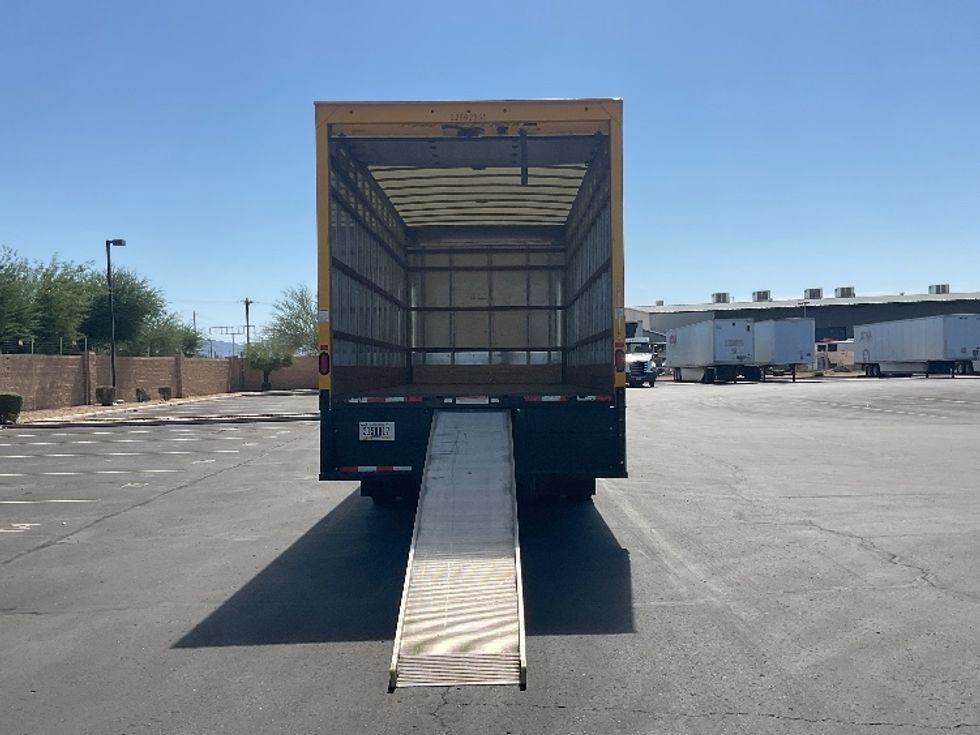 Medium Duty Box Truck-Light and Medium Duty Trucks-International-2022-MV607-Phoenix-AZ-235,632\n\t\tmiles-$ 41,250 - Image 9