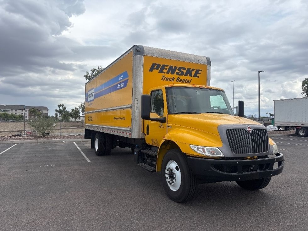 Medium Duty Box Truck-Light and Medium Duty Trucks-International-2022-MV607-Phoenix-AZ-255,437\n\t\tmiles-$ 35,250 - Image 1