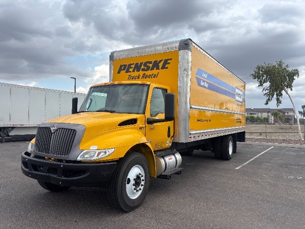 Medium Duty Box Truck-Light and Medium Duty Trucks-International-2022-MV607-Phoenix-AZ-255,437\n\t\tmiles-$ 35,250 - Image 3