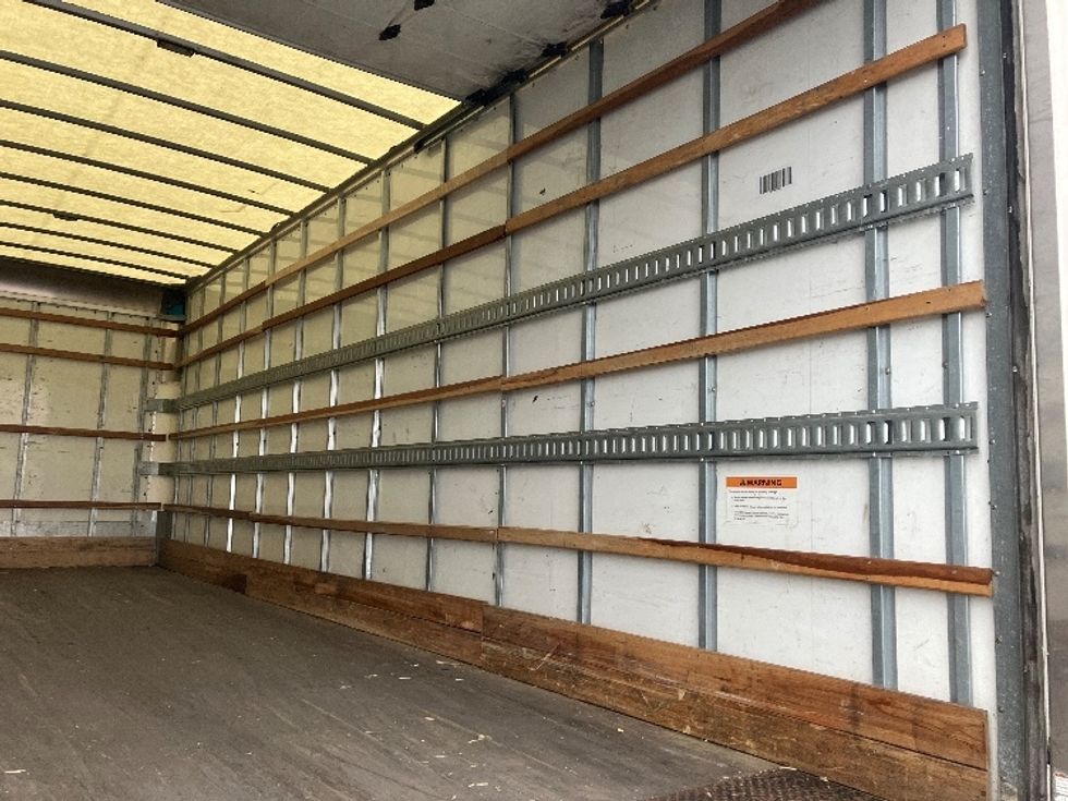 Medium Duty Box Truck-Light and Medium Duty Trucks-International-2022-MV607-Piqua-OH-114,725\n\t\tmiles-$ 70,000 - Image 12