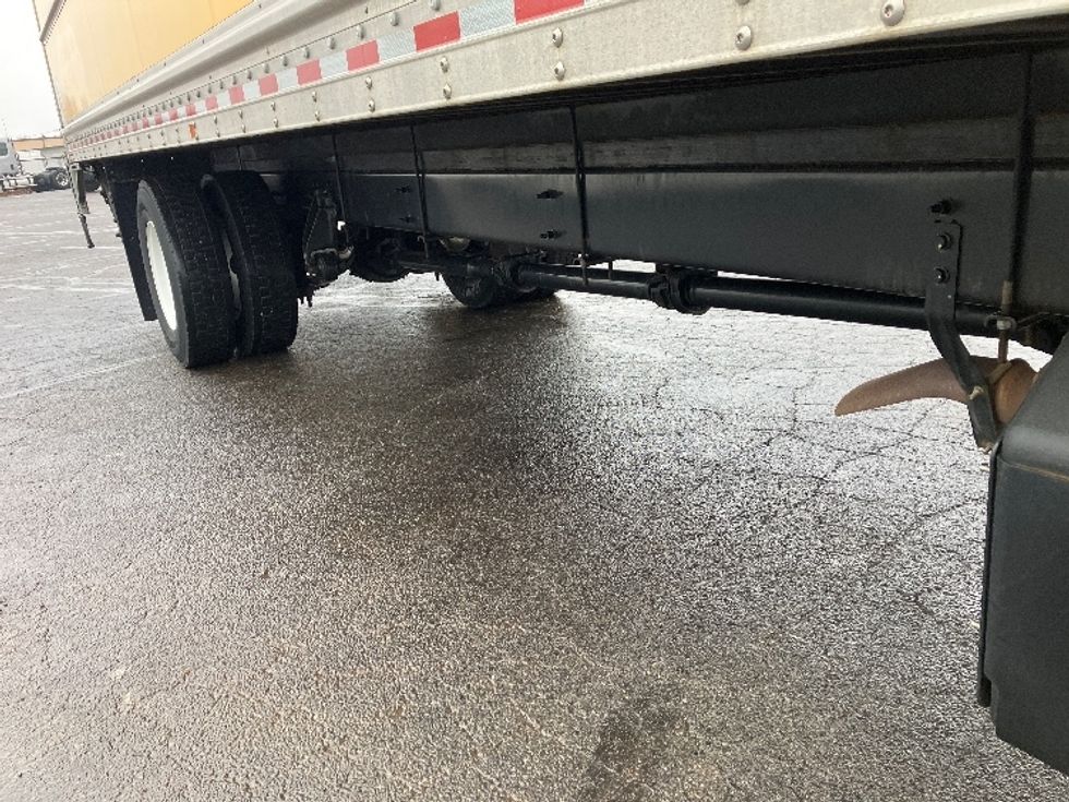 Medium Duty Box Truck-Light and Medium Duty Trucks-International-2022-MV607-Piqua-OH-114,725\n\t\tmiles-$ 70,000 - Image 14