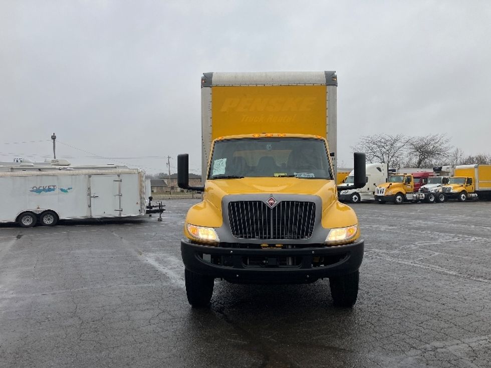 Medium Duty Box Truck-Light and Medium Duty Trucks-International-2022-MV607-Piqua-OH-114,725\n\t\tmiles-$ 70,000 - Image 2