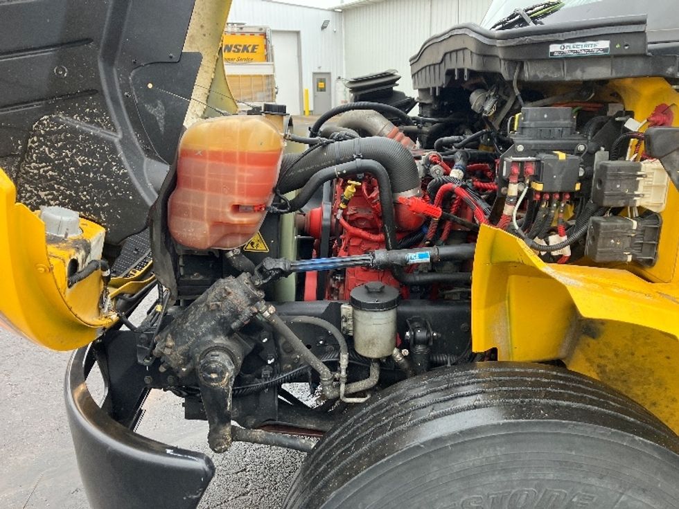 Medium Duty Box Truck-Light and Medium Duty Trucks-International-2022-MV607-Piqua-OH-114,725\n\t\tmiles-$ 70,000 - Image 24