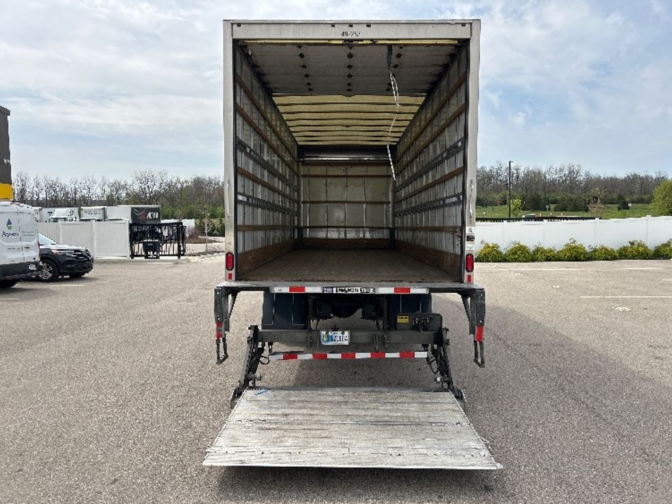 Medium Duty Box Truck-Light and Medium Duty Trucks-International-2022-MV607-Piqua-OH-140,217\n\t\tmiles-$ 60,000 - Image 9