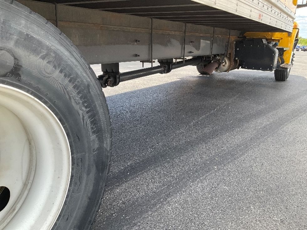 Medium Duty Box Truck-Light and Medium Duty Trucks-International-2022-MV607-Piqua-OH-187,114\n\t\tmiles-$ 53,500 - Image 14