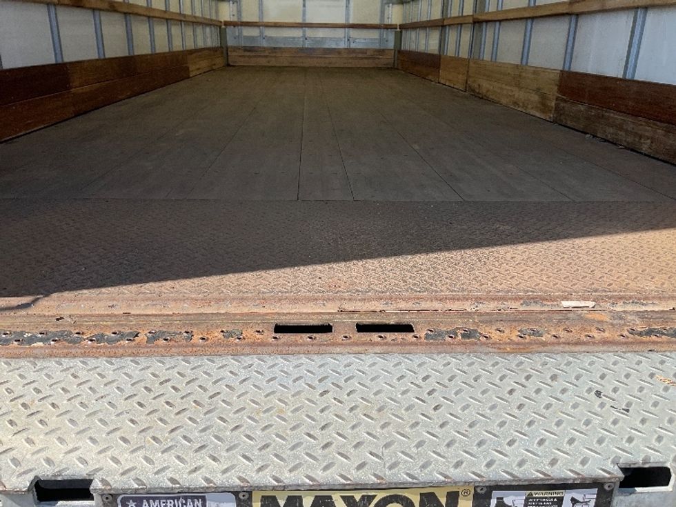 Medium Duty Box Truck-Light and Medium Duty Trucks-International-2022-MV607-Piqua-OH-196,699\n\t\tmiles-$ 52,500 - Image 10
