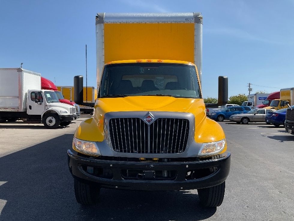 Medium Duty Box Truck-Light and Medium Duty Trucks-International-2022-MV607-Piqua-OH-196,699\n\t\tmiles-$ 52,500 - Image 2