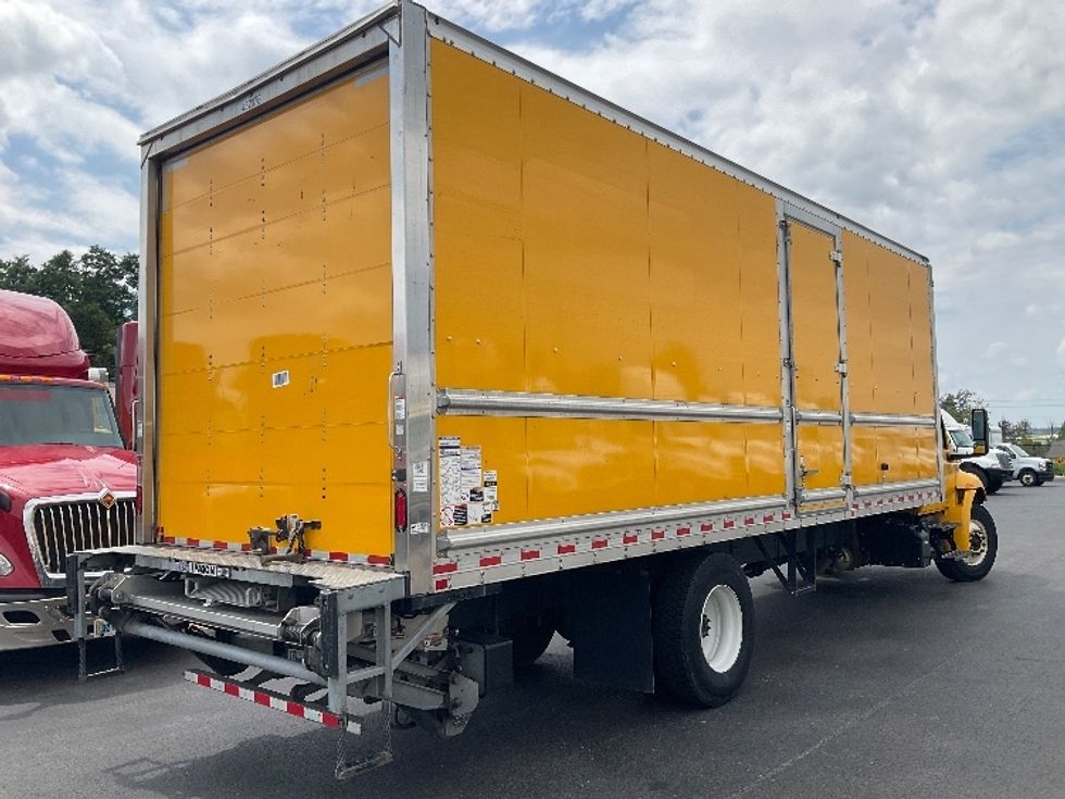 Medium Duty Box Truck-Light and Medium Duty Trucks-International-2022-MV607-Piqua-OH-198,984\n\t\tmiles-$ 49,750 - Image 11