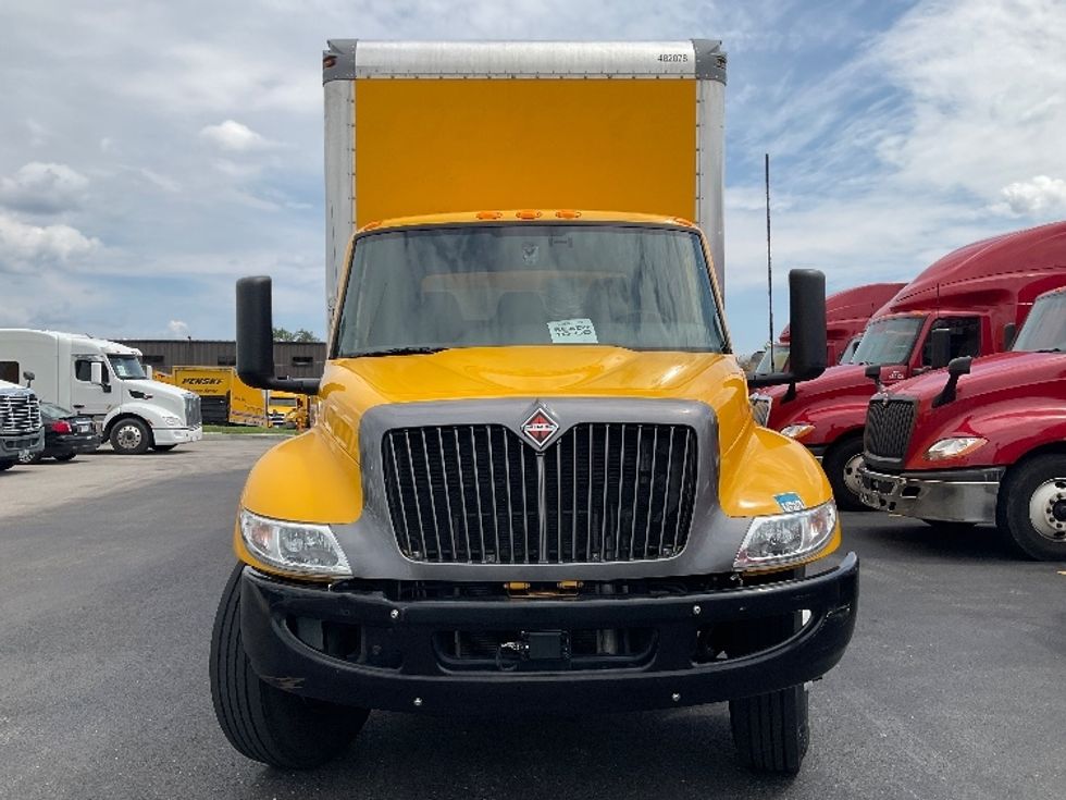Medium Duty Box Truck-Light and Medium Duty Trucks-International-2022-MV607-Piqua-OH-198,984\n\t\tmiles-$ 49,750 - Image 2