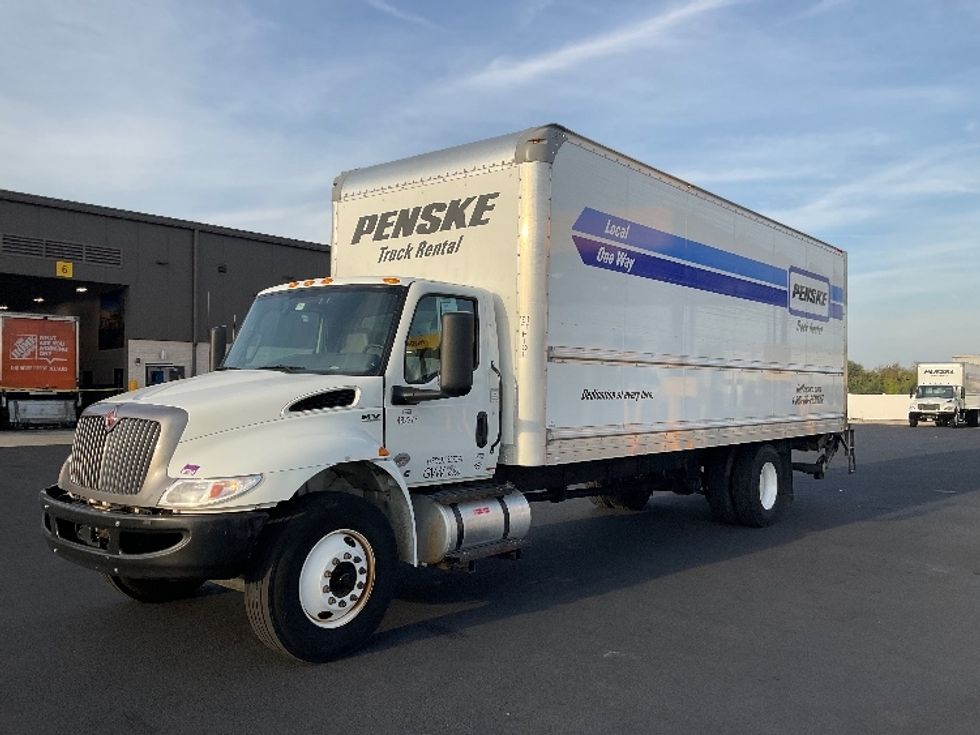 Medium Duty Box Truck-Light and Medium Duty Trucks-International-2022-MV607-Piqua-OH-237,097\n\t\tmiles-$ 46,750 - Image 3