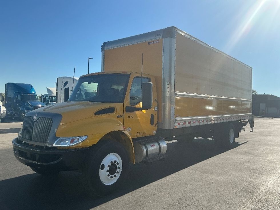 Medium Duty Box Truck-Light and Medium Duty Trucks-International-2022-MV607-Piqua-OH-237,192\n\t\tmiles-$ 45,750 - Image 3