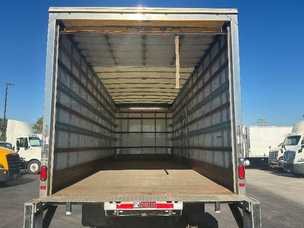Medium Duty Box Truck-Light and Medium Duty Trucks-International-2022-MV607-Piqua-OH-237,192\n\t\tmiles-$ 45,750 - Image 8