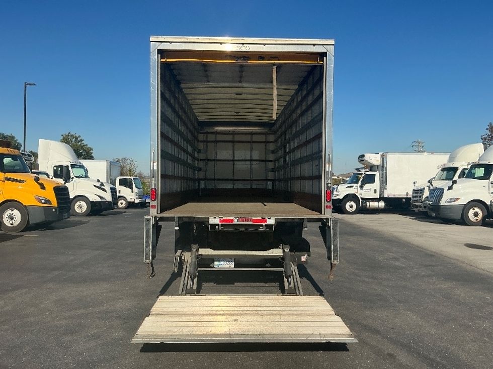 Medium Duty Box Truck-Light and Medium Duty Trucks-International-2022-MV607-Piqua-OH-237,192\n\t\tmiles-$ 45,750 - Image 9