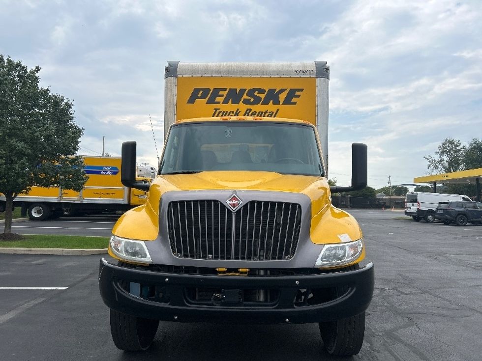 Medium Duty Box Truck-Light and Medium Duty Trucks-International-2022-MV607-Pittsburgh-PA-242,591\n\t\tmiles-$ 38,500 - Image 2