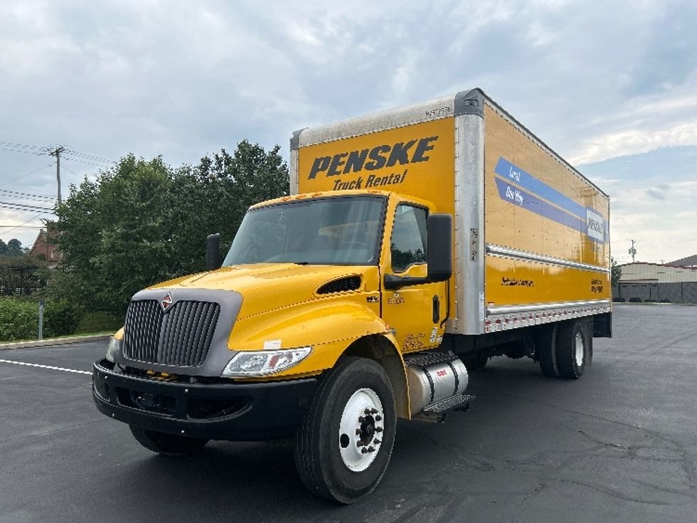 Medium Duty Box Truck-Light and Medium Duty Trucks-International-2022-MV607-Pittsburgh-PA-242,591\n\t\tmiles-$ 38,500 - Image 3