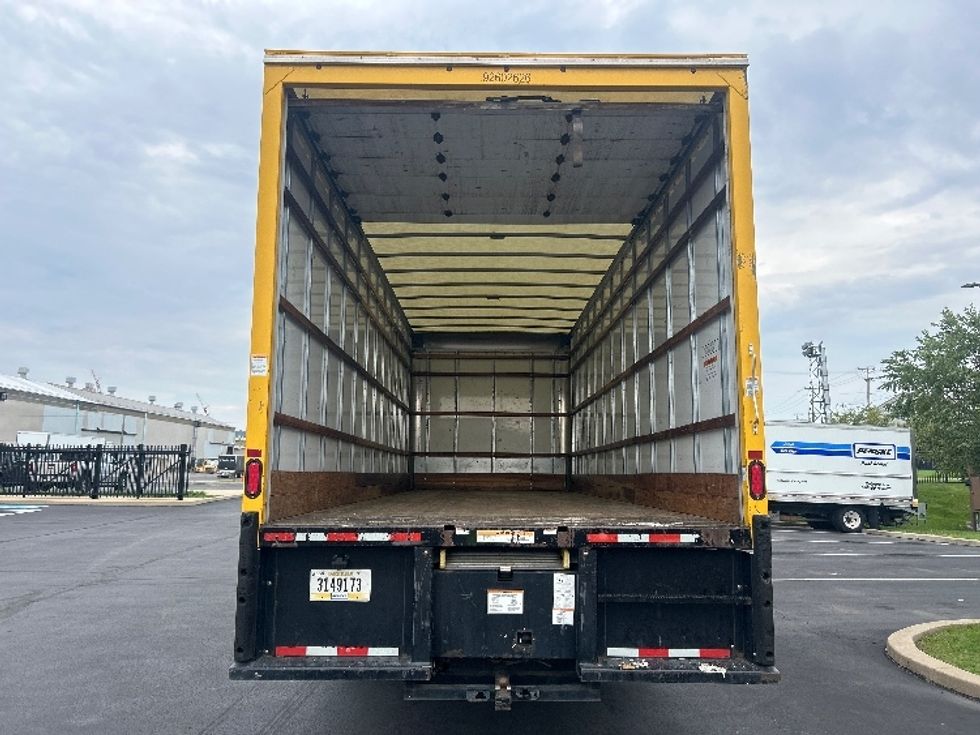 Medium Duty Box Truck-Light and Medium Duty Trucks-International-2022-MV607-Pittsburgh-PA-242,591\n\t\tmiles-$ 38,500 - Image 8