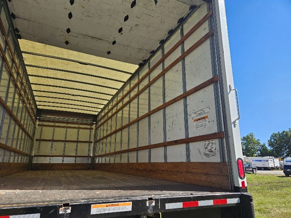 Medium Duty Box Truck-Light and Medium Duty Trucks-International-2022-MV607-Poplar Bluff-MO-248,171\n\t\tmiles-$ 41,500 - Image 11
