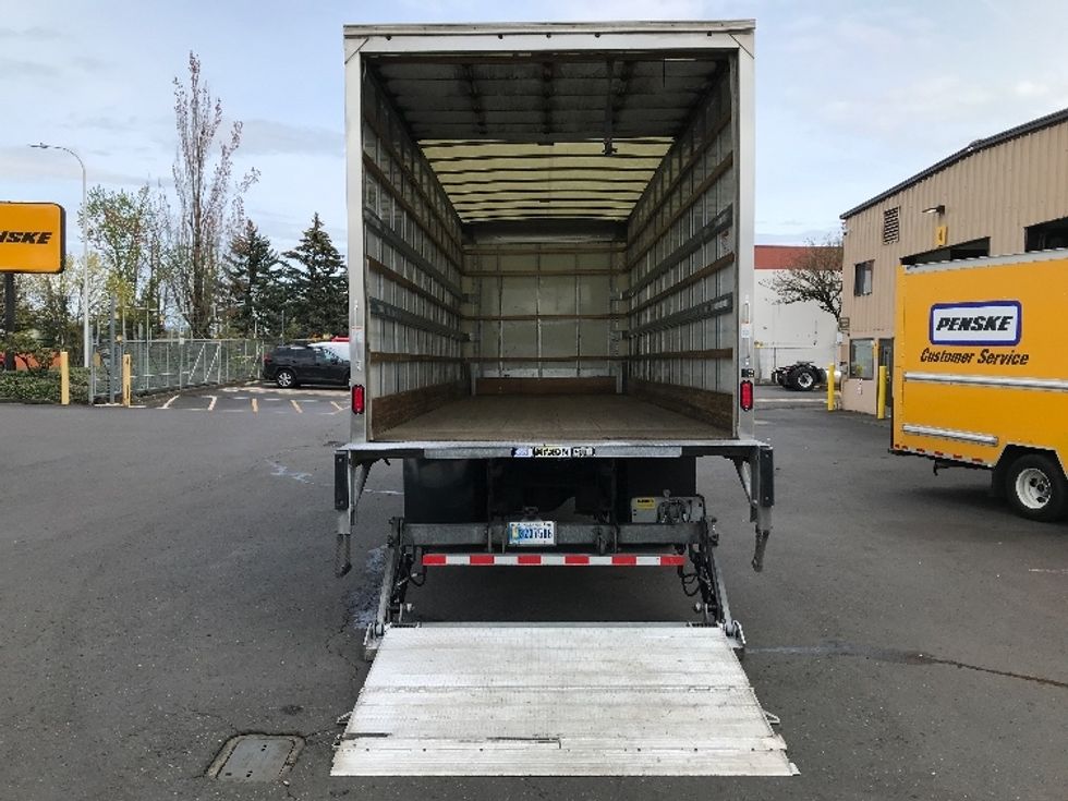 Medium Duty Box Truck-Light and Medium Duty Trucks-International-2022-MV607-Portland-OR-139,735\n\t\tmiles-$ 68,000 - Image 16