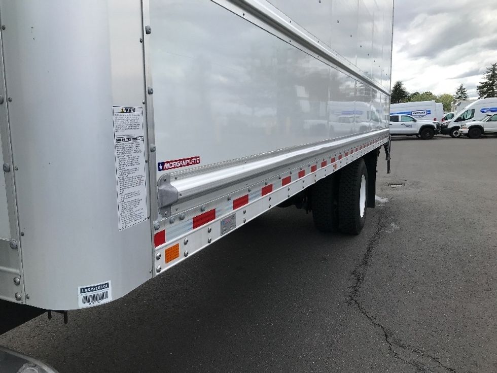 Medium Duty Box Truck-Light and Medium Duty Trucks-International-2022-MV607-Portland-OR-139,735\n\t\tmiles-$ 68,000 - Image 27