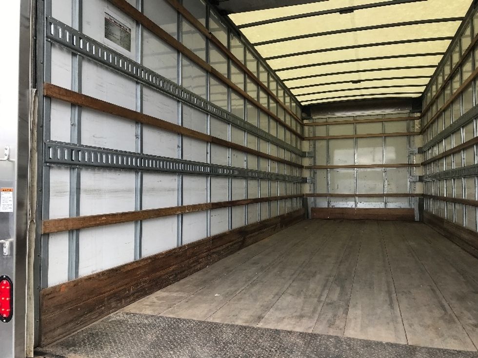 Medium Duty Box Truck-Light and Medium Duty Trucks-International-2022-MV607-Portland-OR-139,735\n\t\tmiles-$ 68,000 - Image 9