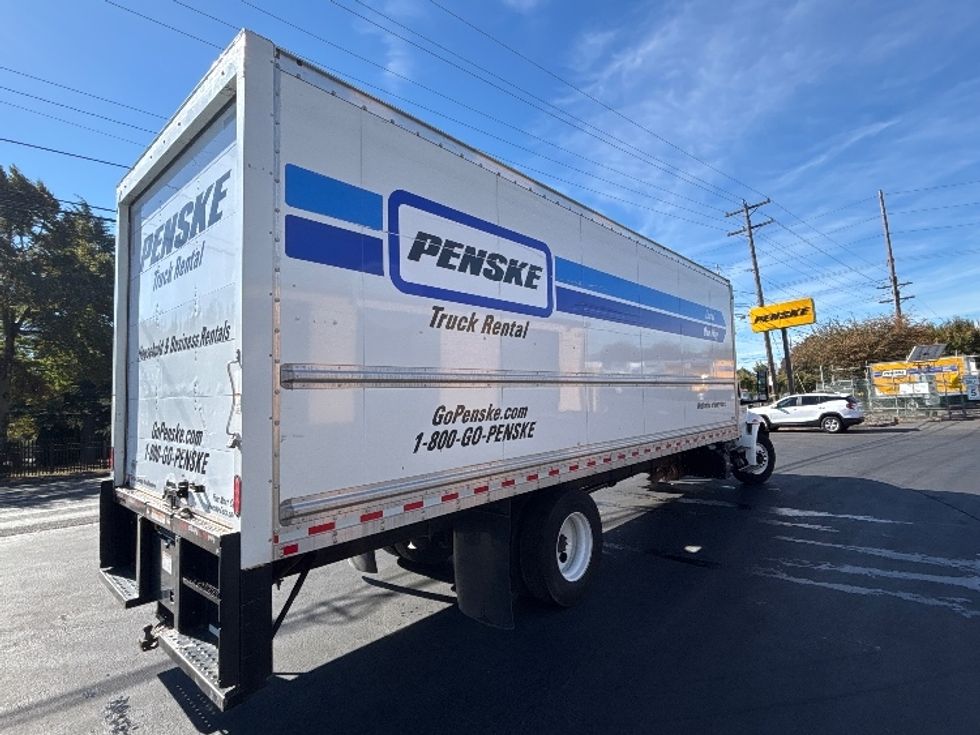 Medium Duty Box Truck-Light and Medium Duty Trucks-International-2022-MV607-Portland-OR-210,634\n\t\tmiles-$ 48,250 - Image 13