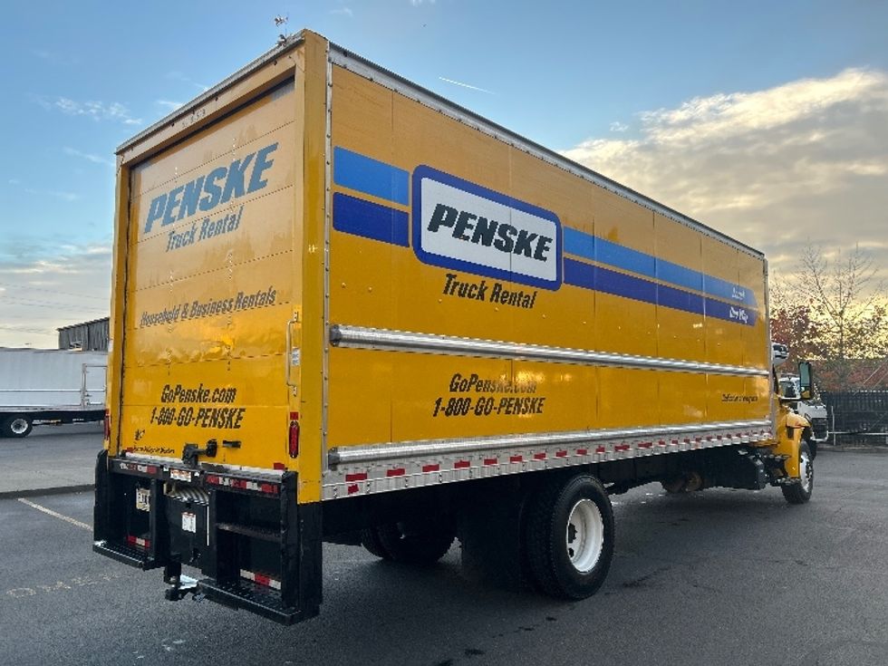 Medium Duty Box Truck-Light and Medium Duty Trucks-International-2022-MV607-Portland-OR-230,822\n\t\tmiles-$ 41,250 - Image 13