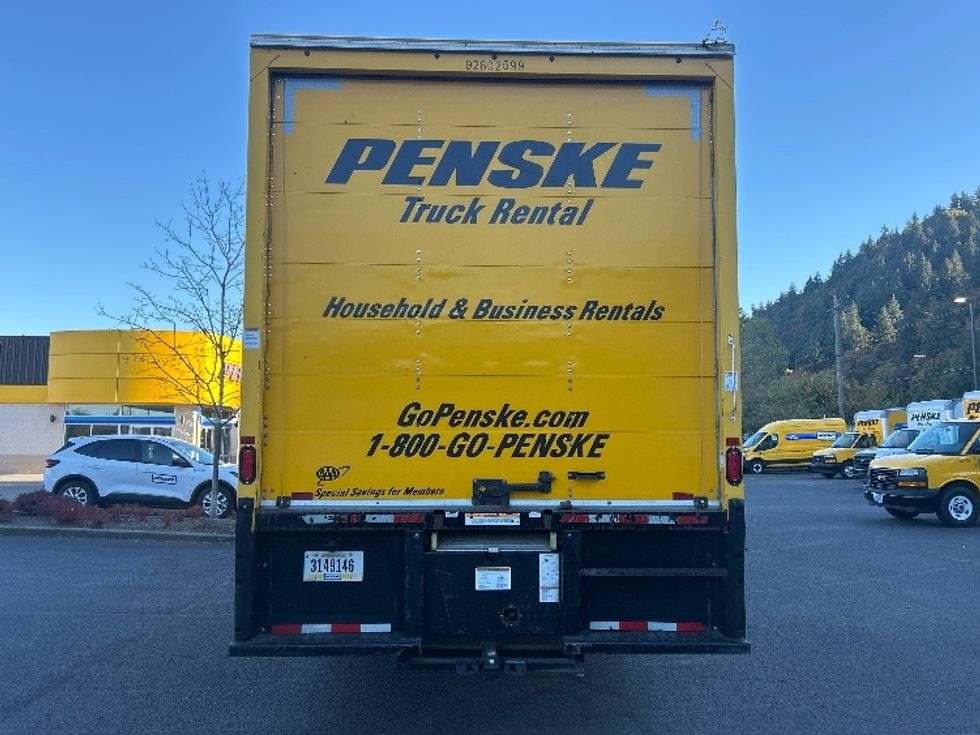Medium Duty Box Truck-Light and Medium Duty Trucks-International-2022-MV607-Portland-OR-230,822\n\t\tmiles-$ 41,250 - Image 7