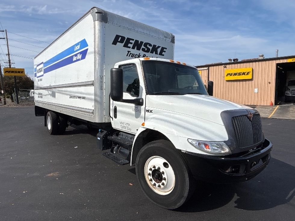 Medium Duty Box Truck-Light and Medium Duty Trucks-International-2022-MV607-Portland-OR-238,315\n\t\tmiles-$ 43,250 - Image 1