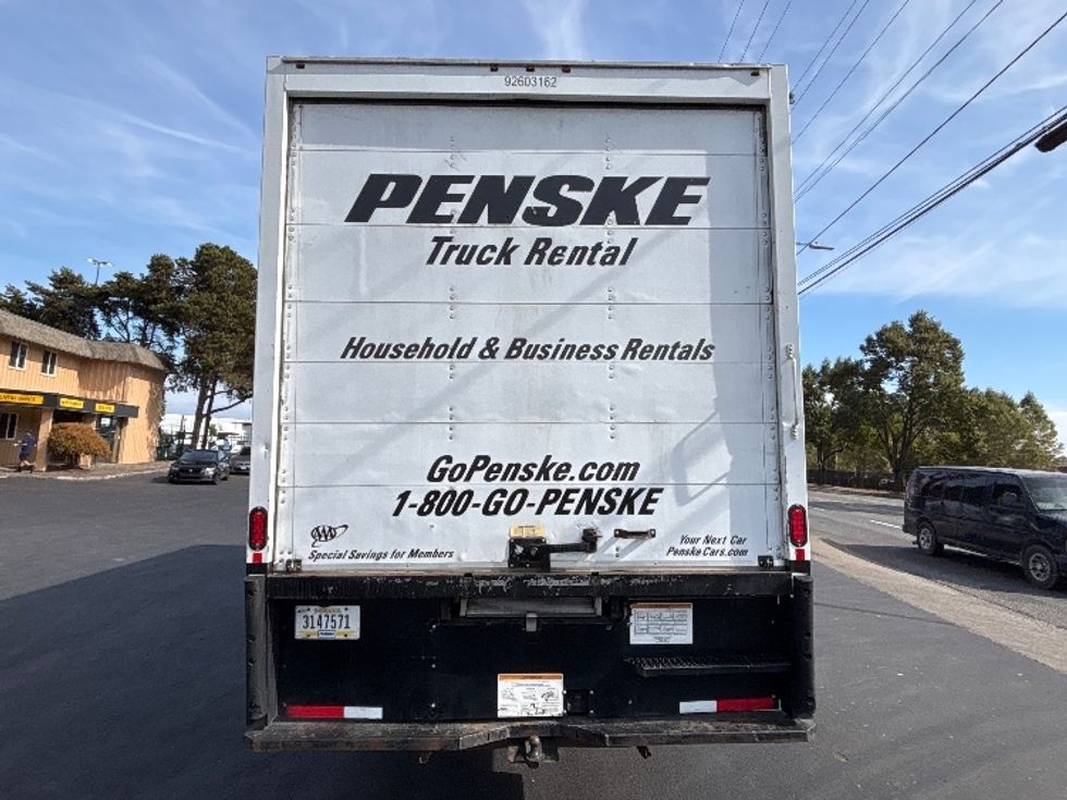 Medium Duty Box Truck-Light and Medium Duty Trucks-International-2022-MV607-Portland-OR-238,315\n\t\tmiles-$ 43,250 - Image 7