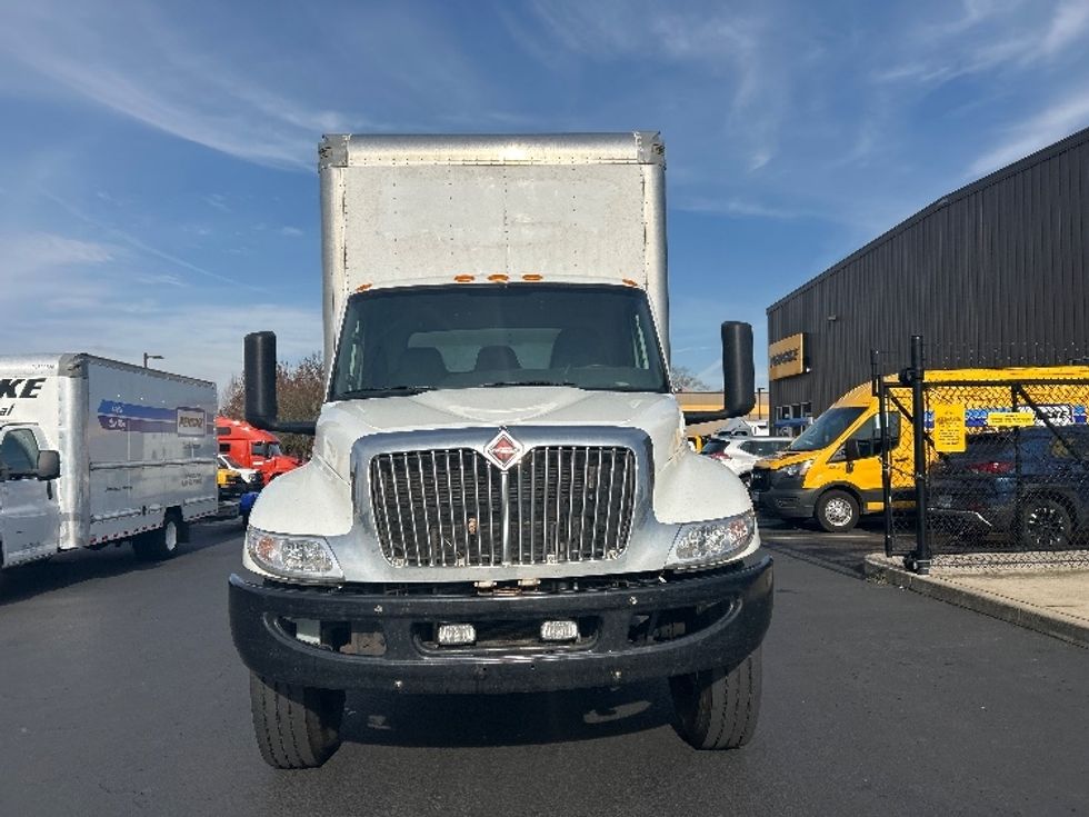 Medium Duty Box Truck-Light and Medium Duty Trucks-International-2022-MV607-Portland-OR-82,200\n\t\tmiles-$ 83,250 - Image 2