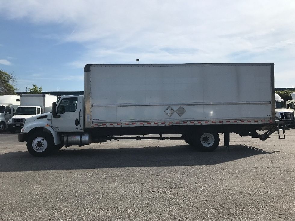 Medium Duty Box Truck-Light and Medium Duty Trucks-International-2022-MV607-Prince George-VA-233,491\n\t\tmiles-$ 48,000 - Image 4