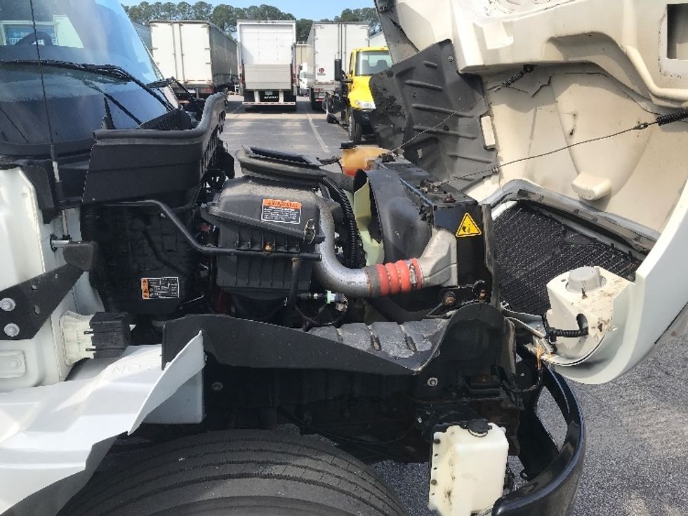 Medium Duty Box Truck-Light and Medium Duty Trucks-International-2022-MV607-Prince George-VA-233,491\n\t\tmiles-$ 48,000 - Image 23