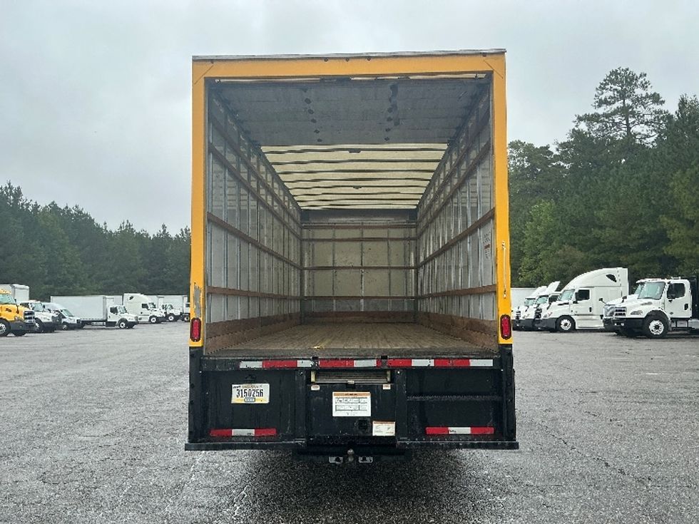 Medium Duty Box Truck-Light and Medium Duty Trucks-International-2022-MV607-Prince George-VA-233,761\n\t\tmiles-$ 41,500 - Image 8