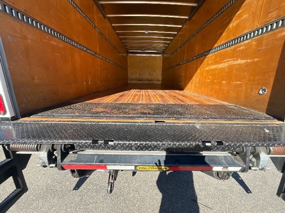 Medium Duty Box Truck-Light and Medium Duty Trucks-International-2022-MV607-Prince George-VA-242,817\n\t\tmiles-$ 42,750 - Image 10