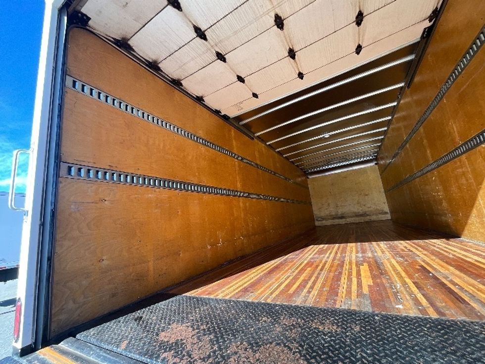 Medium Duty Box Truck-Light and Medium Duty Trucks-International-2022-MV607-Prince George-VA-242,817\n\t\tmiles-$ 42,750 - Image 11